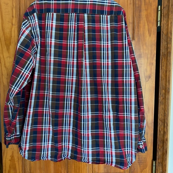 Round tree and Yorke Men’s Button Down Shirt - Picture 2 of 5